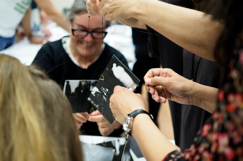 «El Fotolibro: Taller exprés de edición y maquetación de proyectos fotográficos» en Imaginària Fotografía&nbsp;#EnPrimavera19